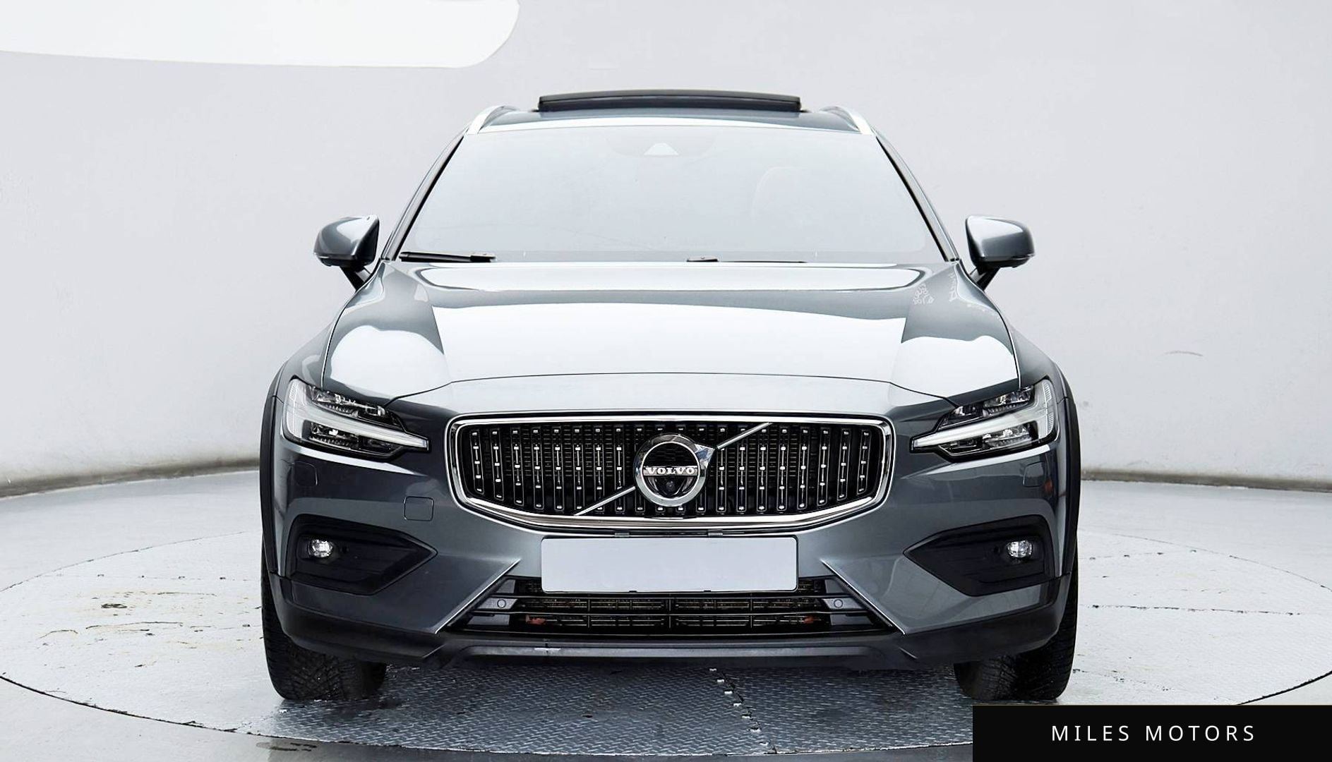 Volvo V60 2021 — миниатюра 3