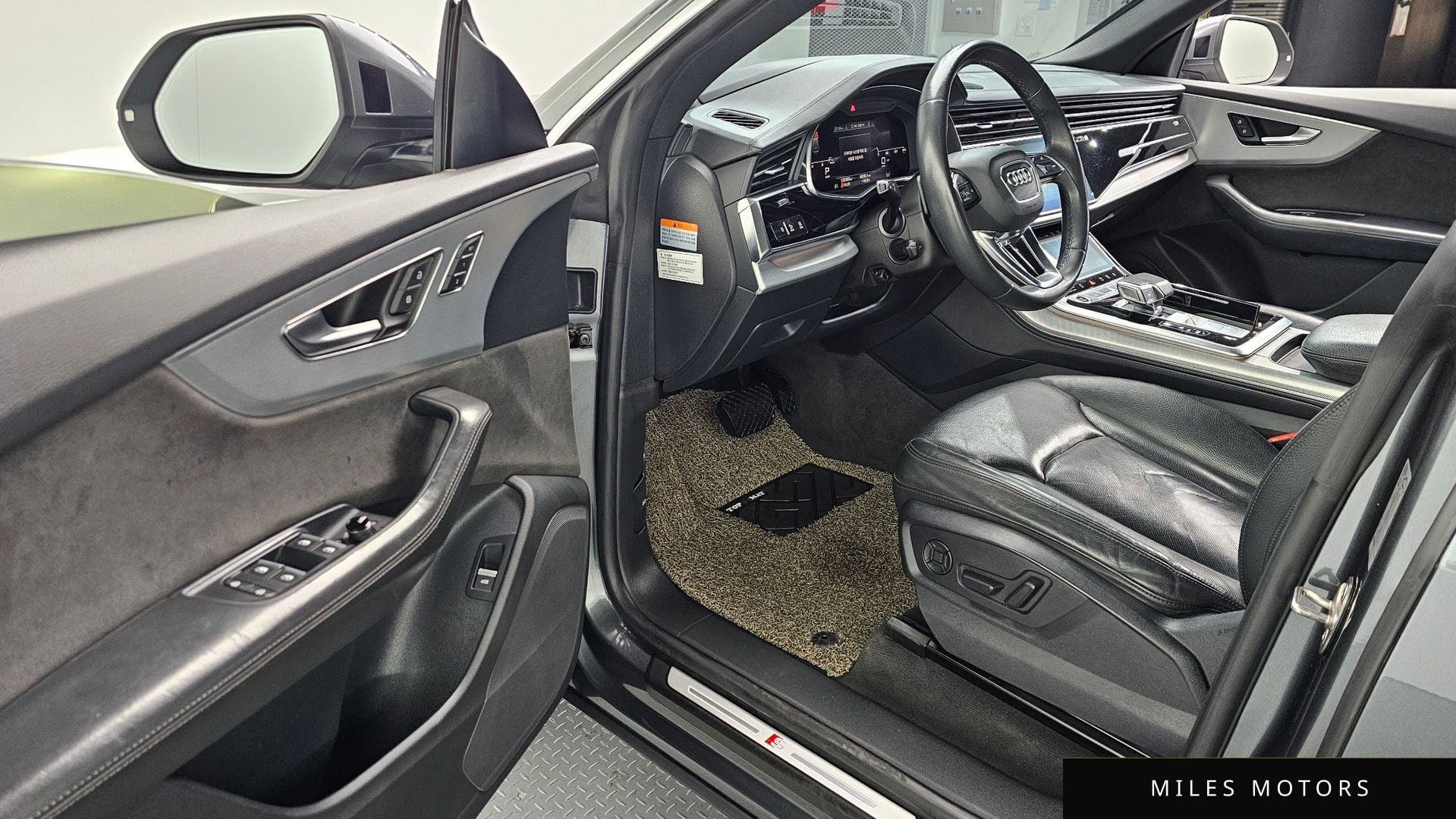Audi Q8 (4M) 2021 — миниатюра 10