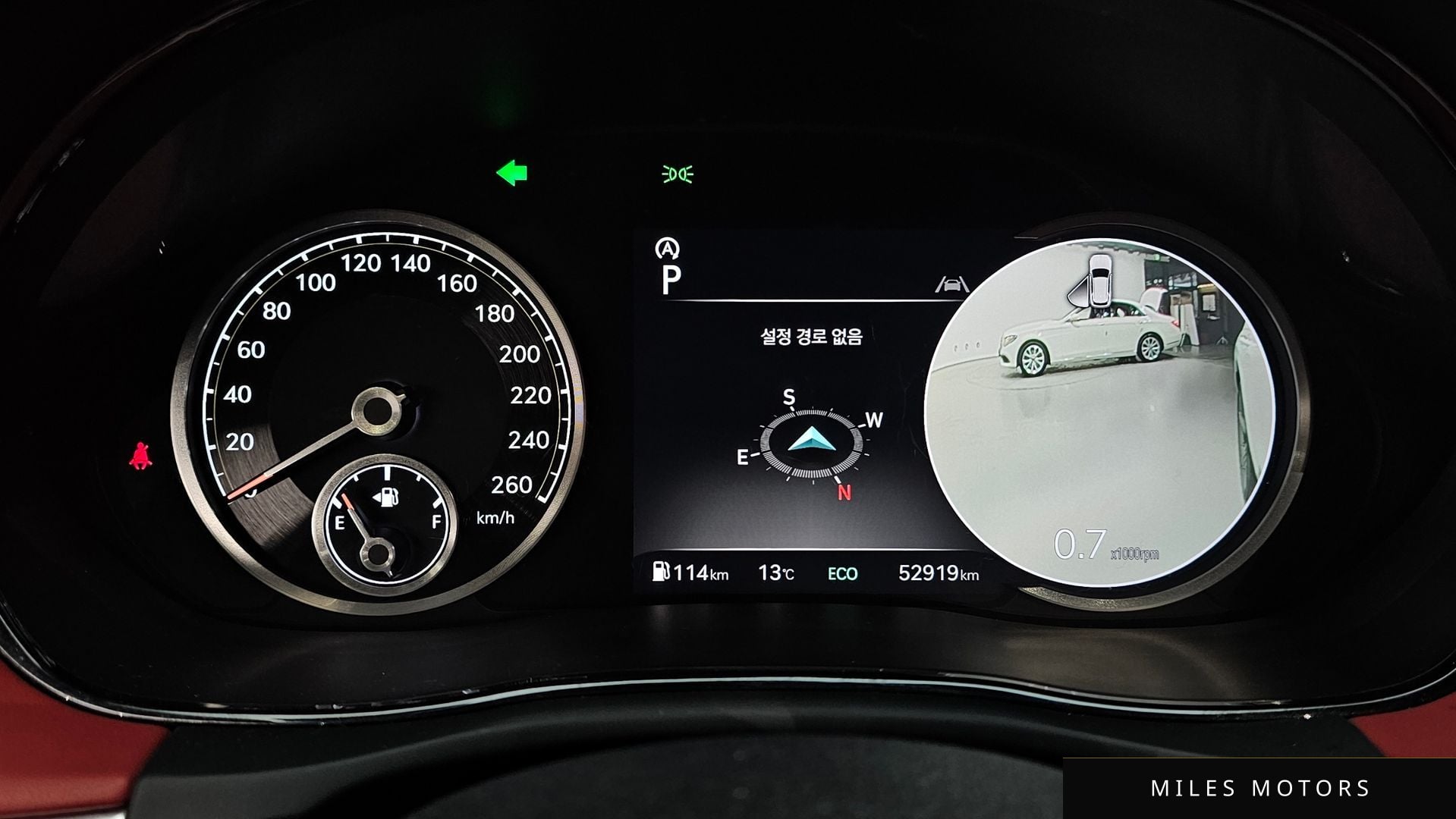 Genesis GV70 2023 — миниатюра 11