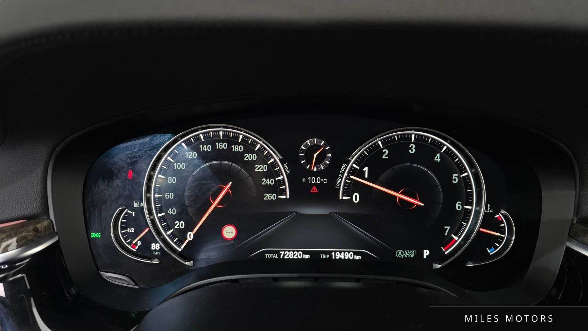 BMW 5 Series (G30) 2018 — миниатюра 11