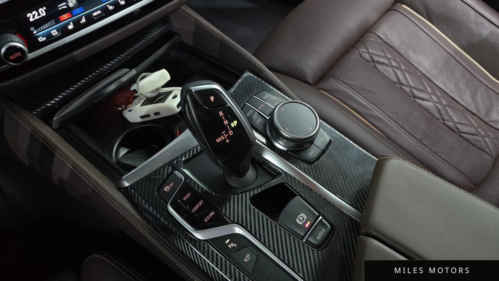 BMW 5 Series (G30) 2018 — миниатюра 12