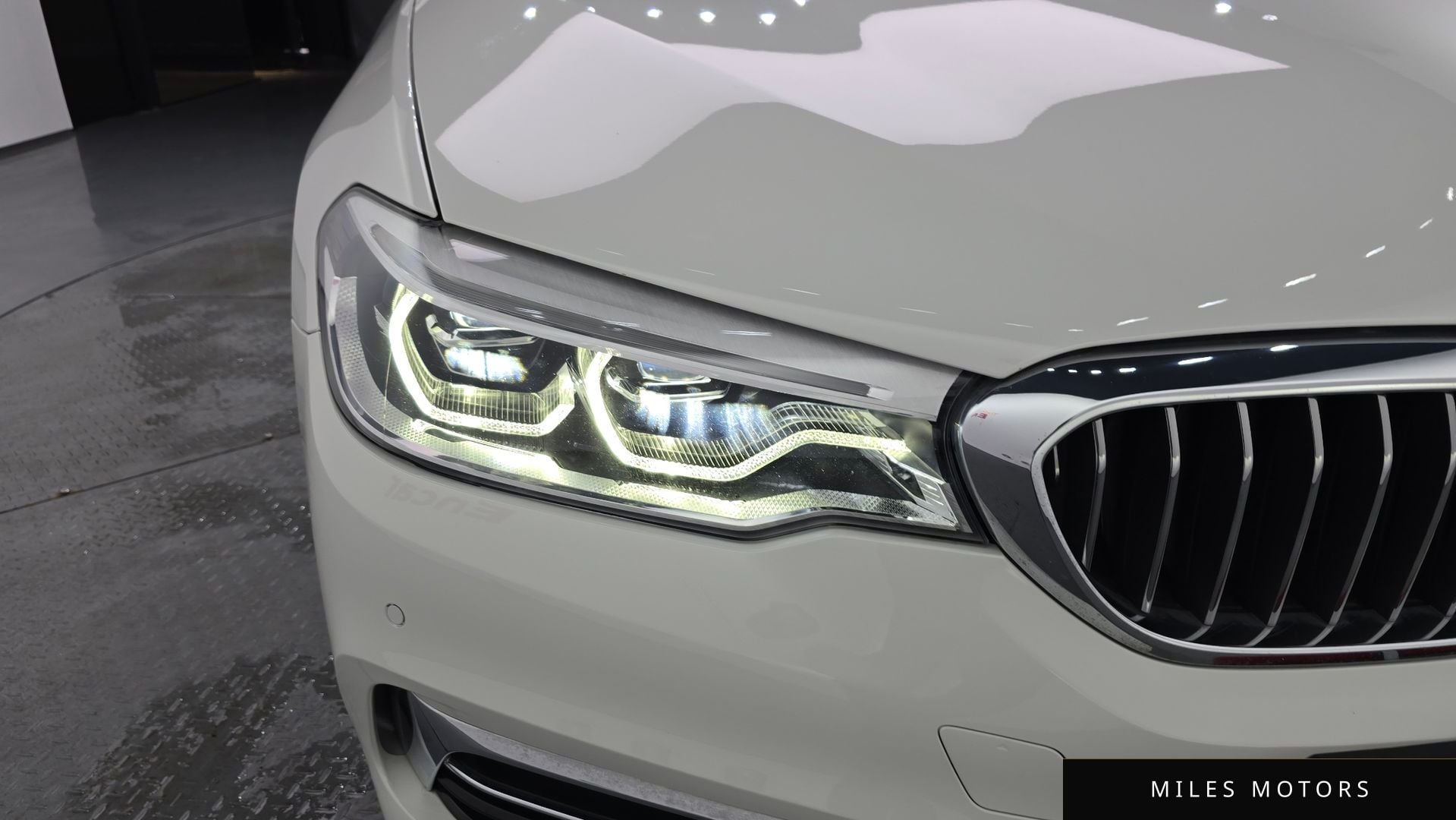 BMW 5 Series (G30) 2018 — миниатюра 8