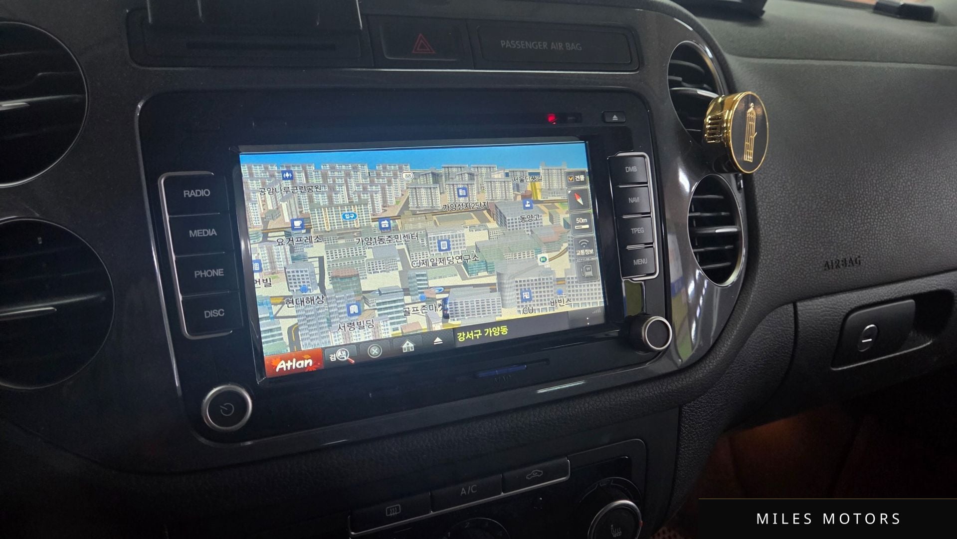 Volkswagen 티구안 2015 — миниатюра 14