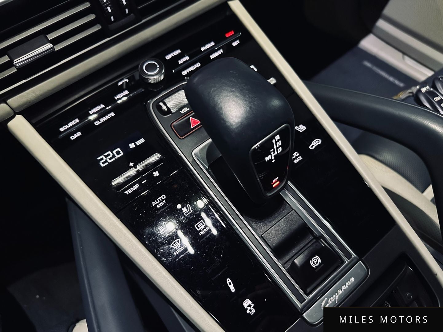 Porsche Cayenne 2021 — миниатюра 9