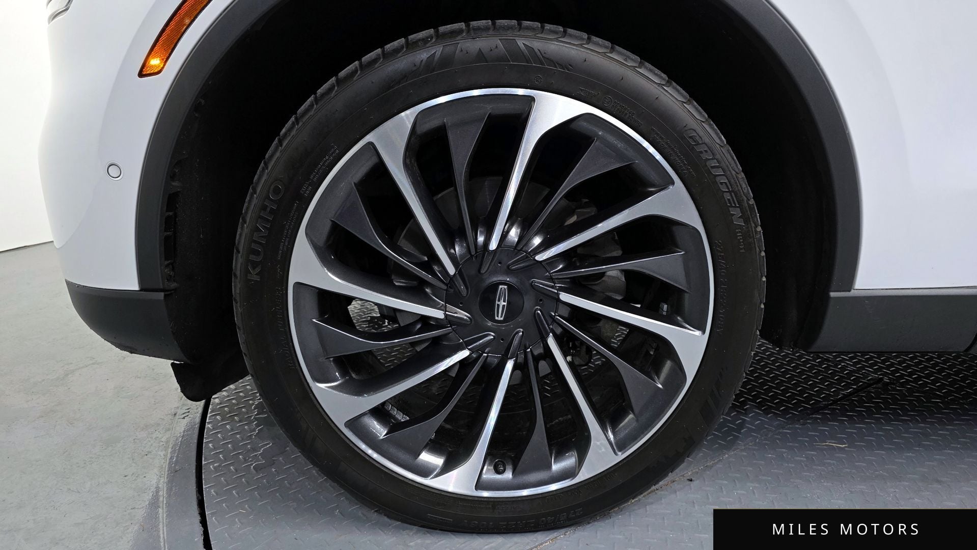 Lincoln Aviator 2021 — миниатюра 5