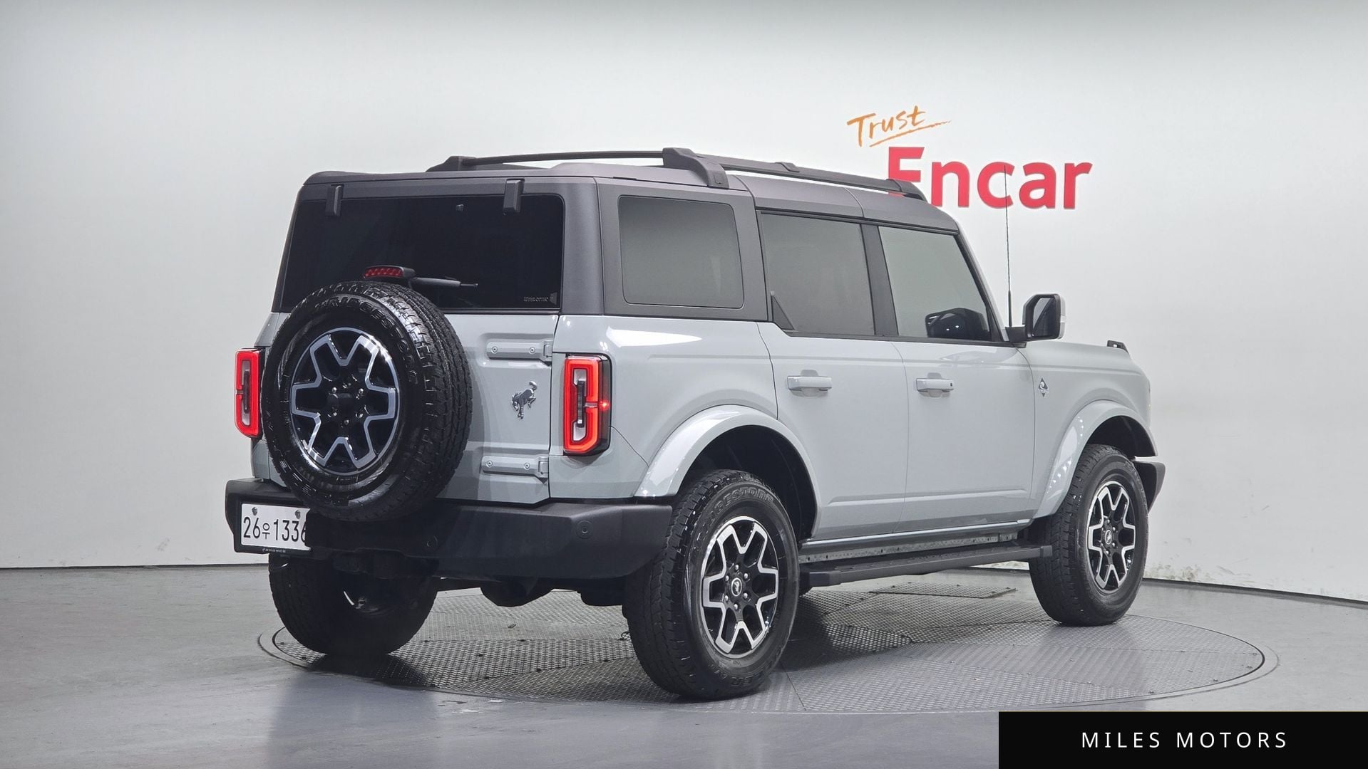 Ford Bronco 2023 — миниатюра 2