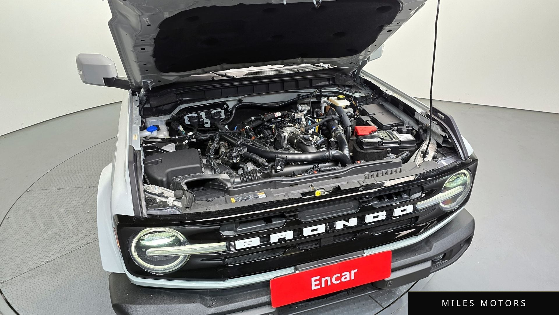 Ford Bronco 2023 — миниатюра 6