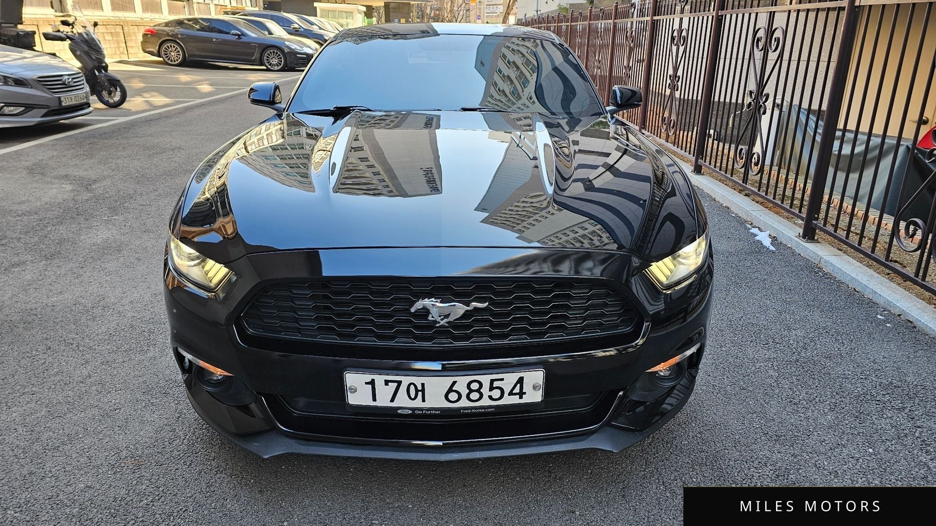 Ford Mustang 2017 — миниатюра 2