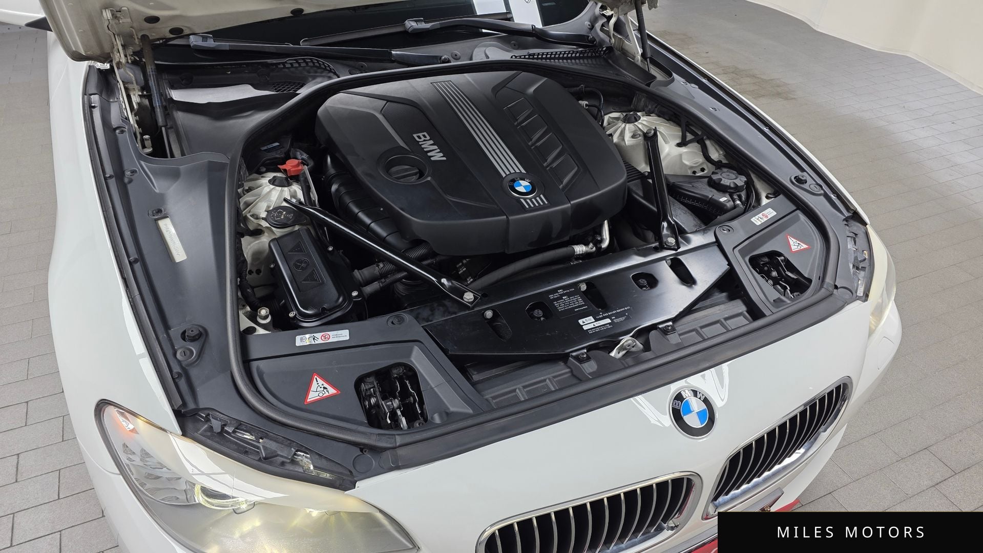 BMW 5 Series (F10) 2012 — миниатюра 6
