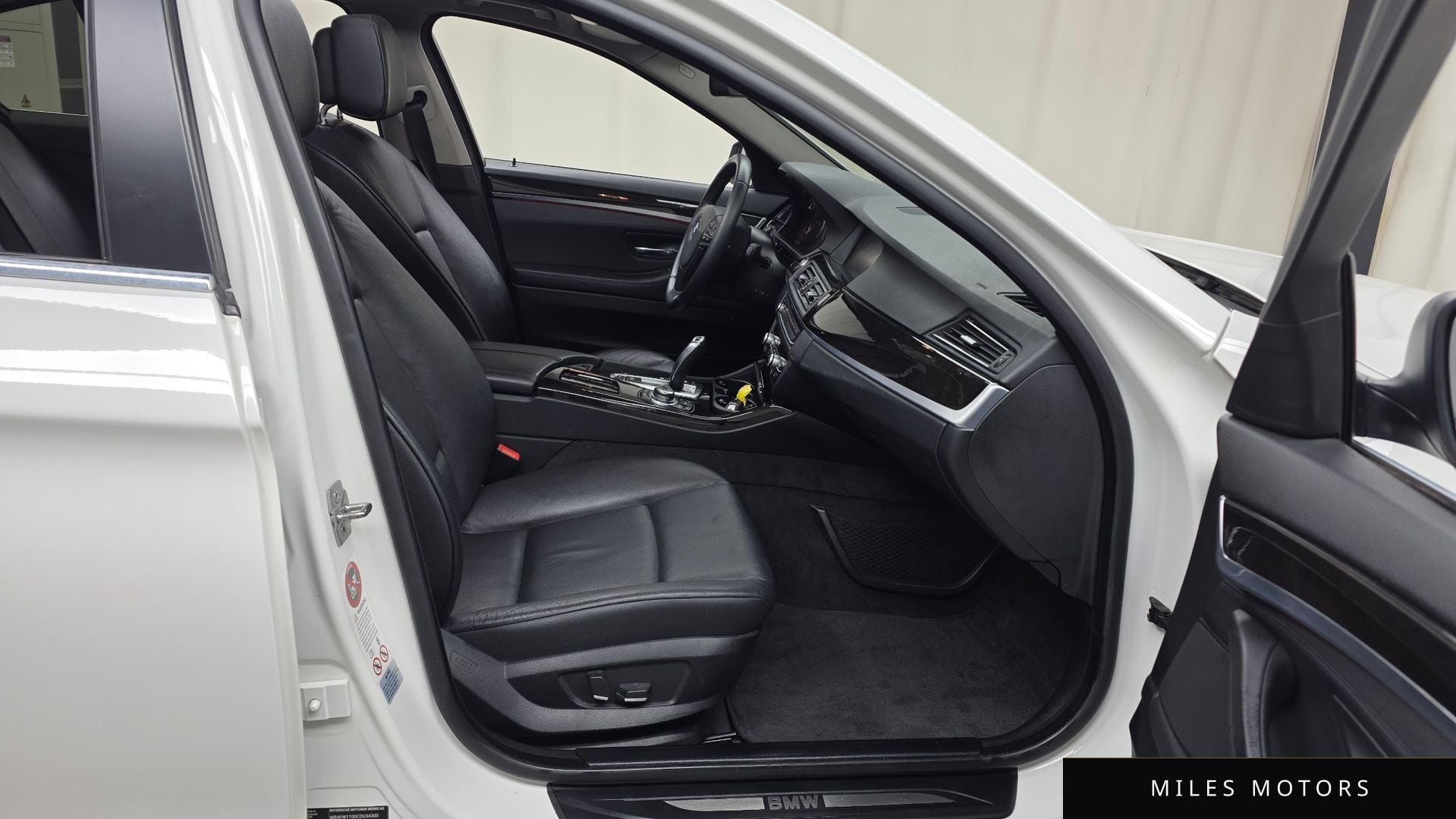 BMW 5 Series (F10) 2012 — миниатюра 11