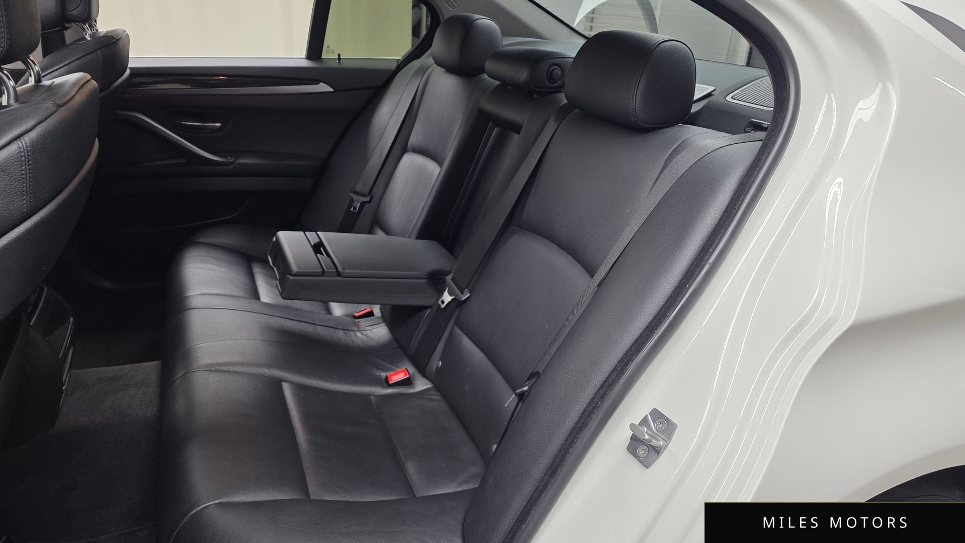 BMW 5 Series (F10) 2012 — миниатюра 12