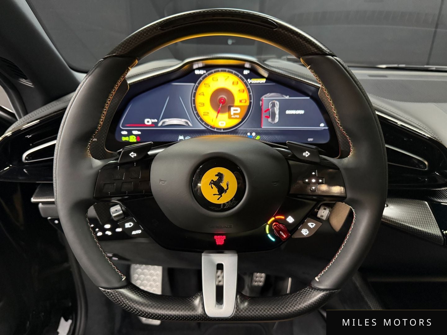 Ferrari 푸로산게 2025 — миниатюра 13