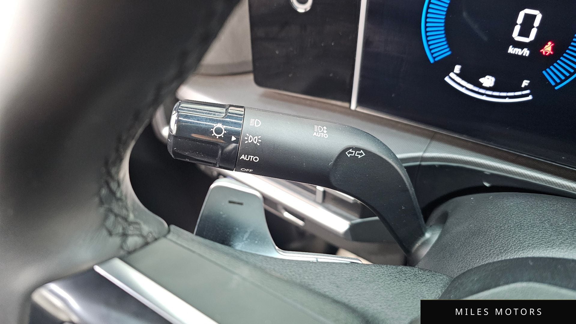 Hyundai Santafe 2024 — миниатюра 28