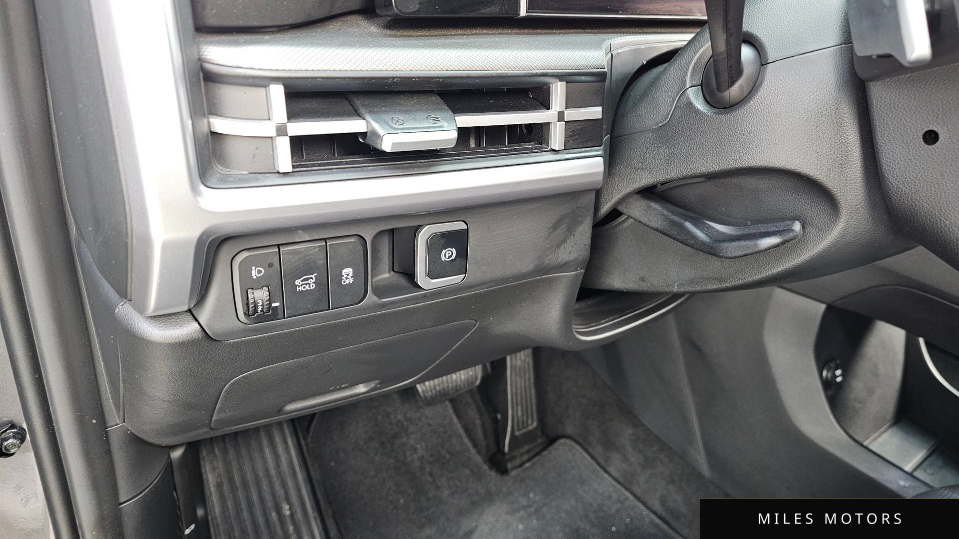 Hyundai Santafe 2024 — миниатюра 30