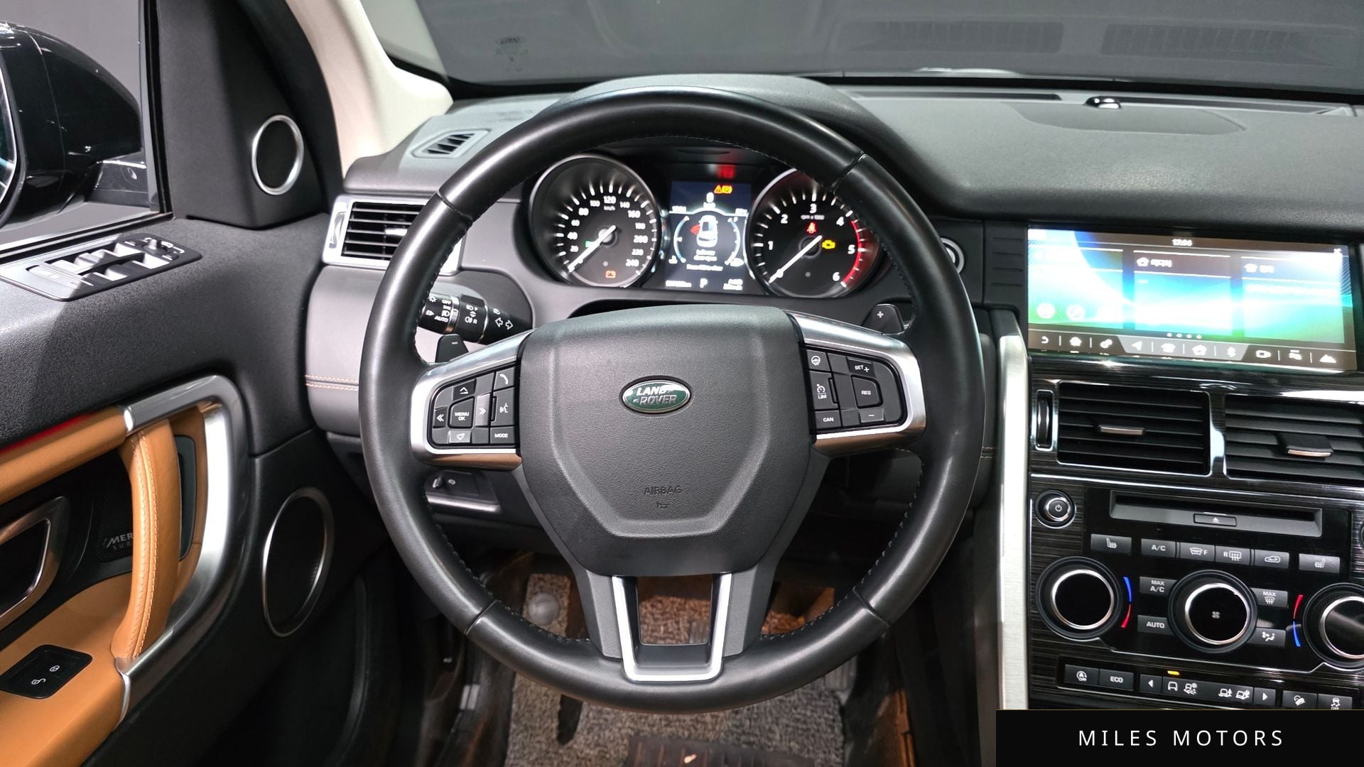 Land Rover Discovery Sport 2018 — миниатюра 19