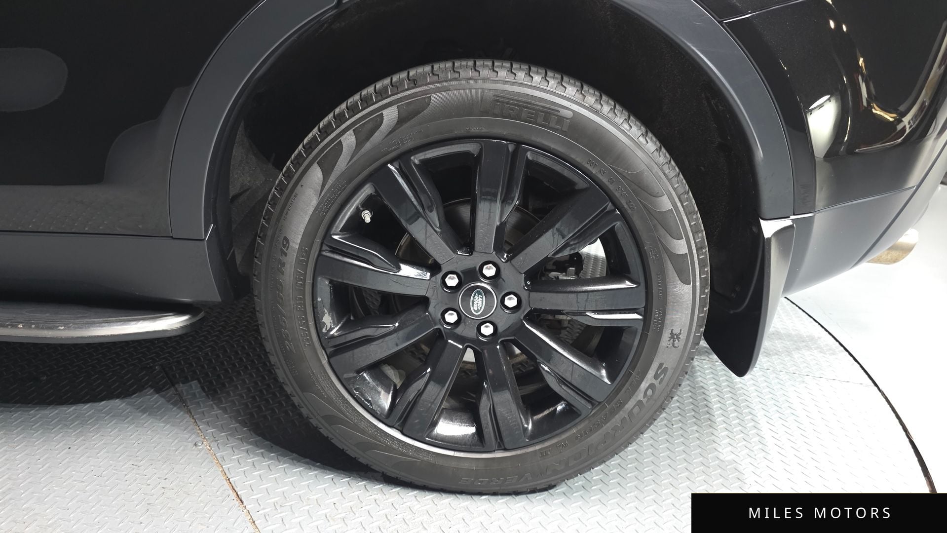 Land Rover Discovery Sport 2018 — миниатюра 7
