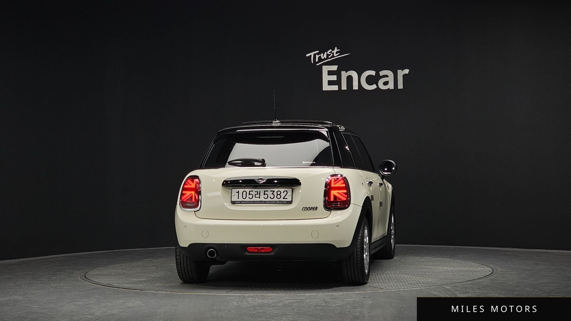 MINI 쿠퍼 2020 — миниатюра 4