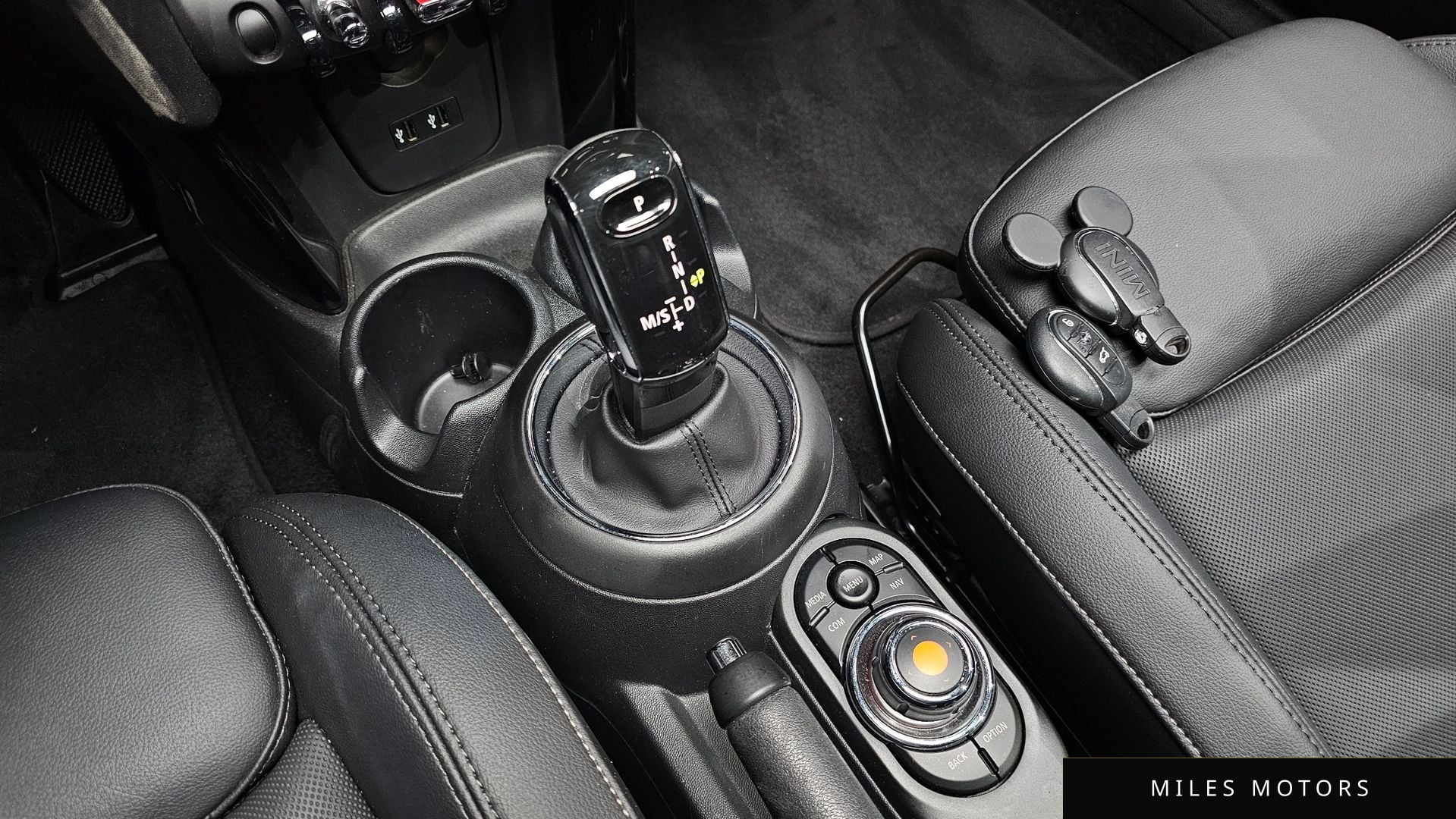 MINI 쿠퍼 2020 — миниатюра 18