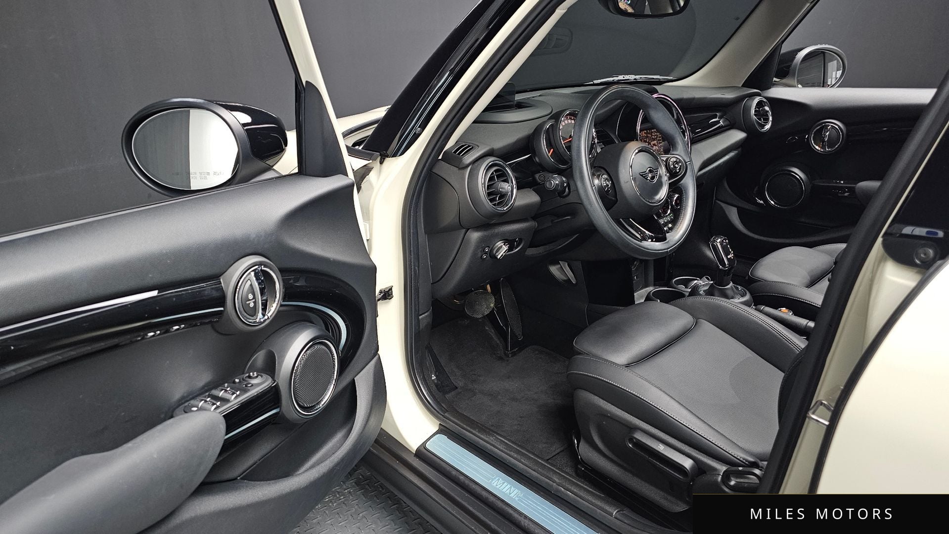 MINI 쿠퍼 2020 — миниатюра 19