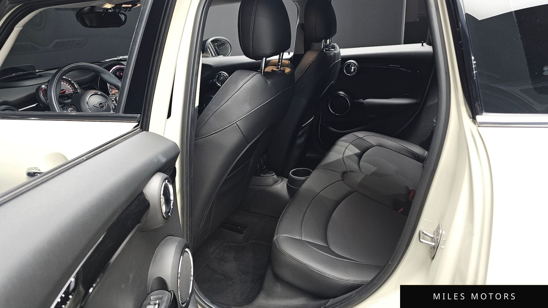 MINI 쿠퍼 2020 — миниатюра 21