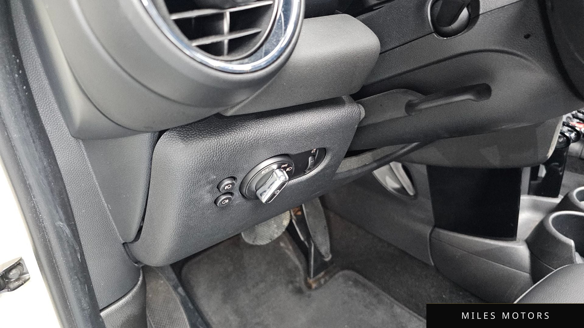 MINI 쿠퍼 2020 — миниатюра 23