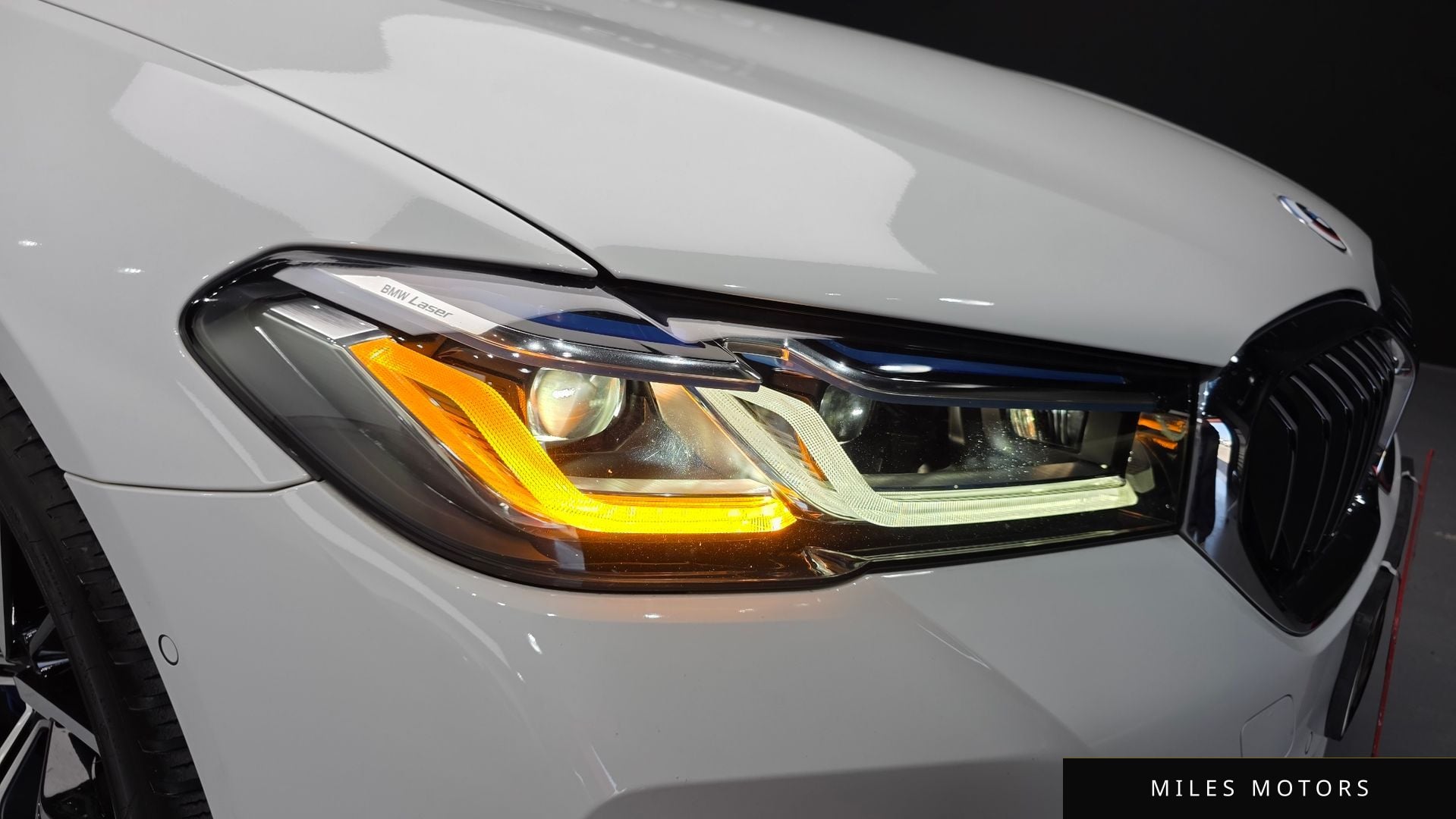 BMW 5 Series (G30) 2023 — миниатюра 8