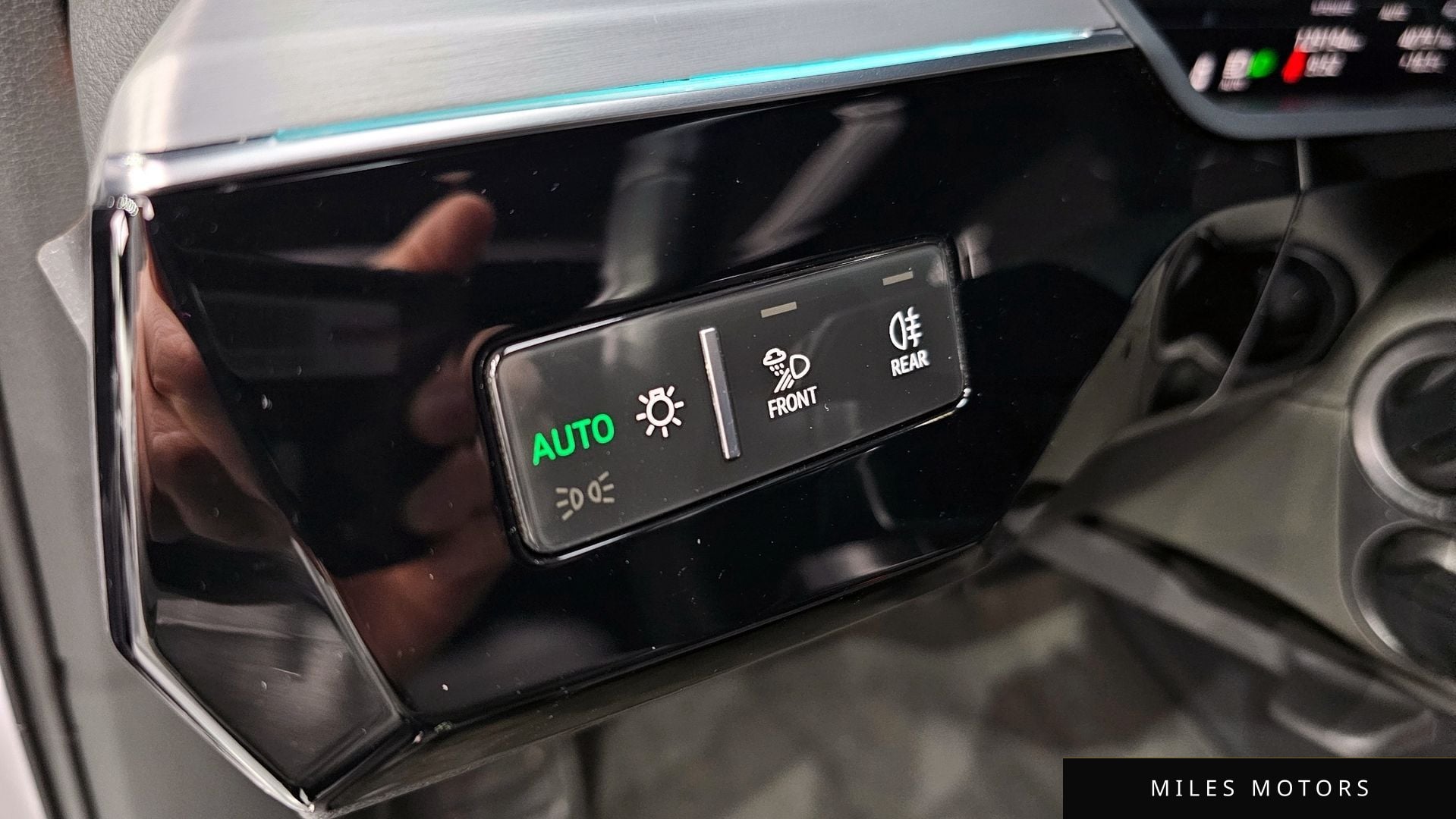 Audi e-tron 2022 — миниатюра 10