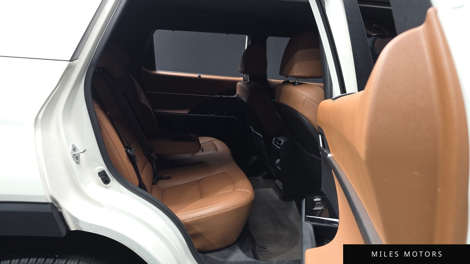 KG Mobility 토레스 2024 — миниатюра 18