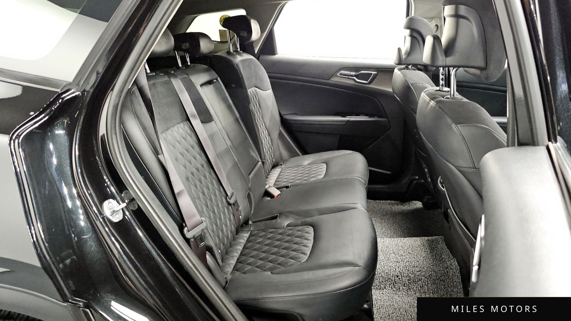 Kia Sportage 2022 — миниатюра 17