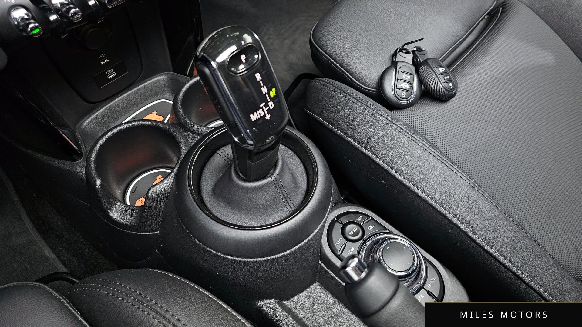 MINI Cooper S 2023 — миниатюра 9