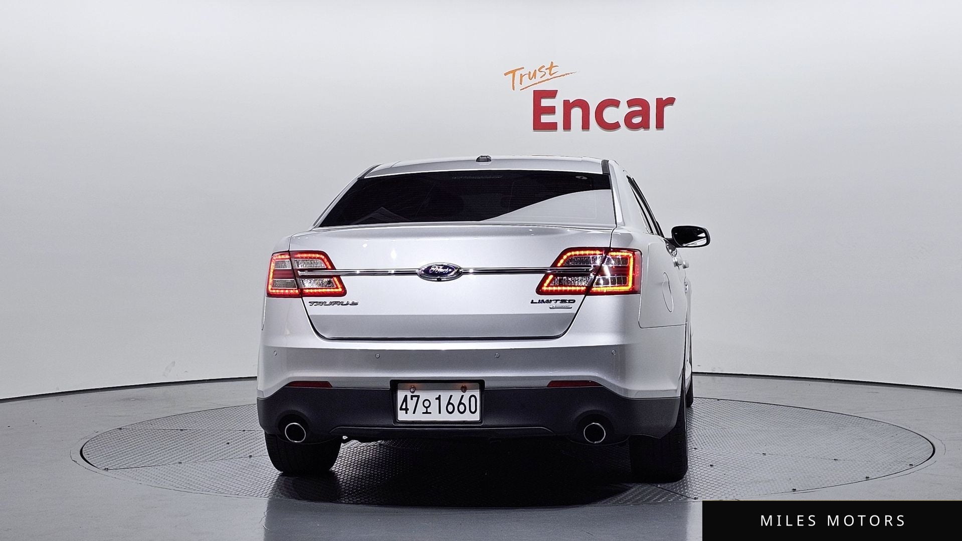 Ford Taurus 2014 — миниатюра 4