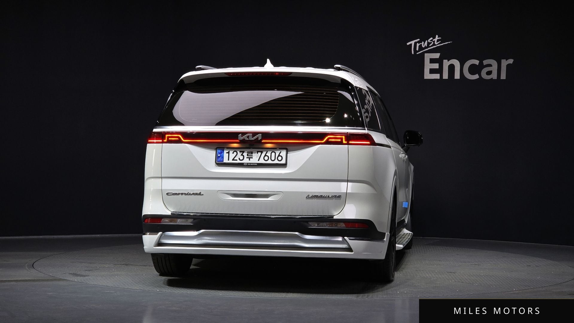 Kia Carnival 2021 — миниатюра 4