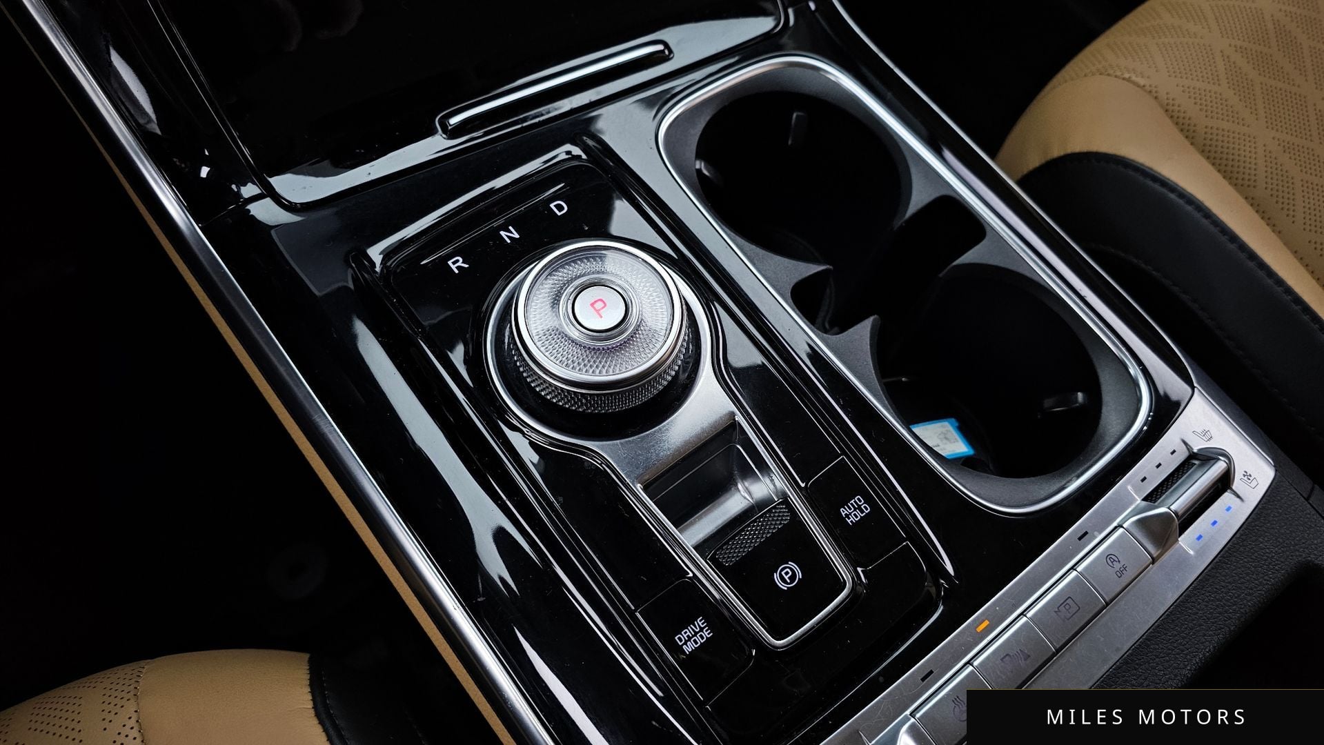 Kia Carnival 2021 — миниатюра 9