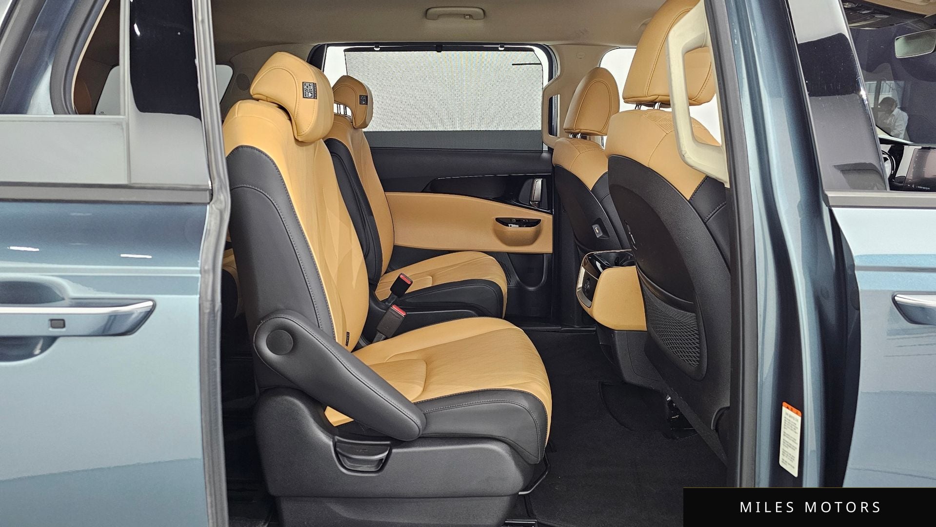 Kia Carnival 2021 — миниатюра 11