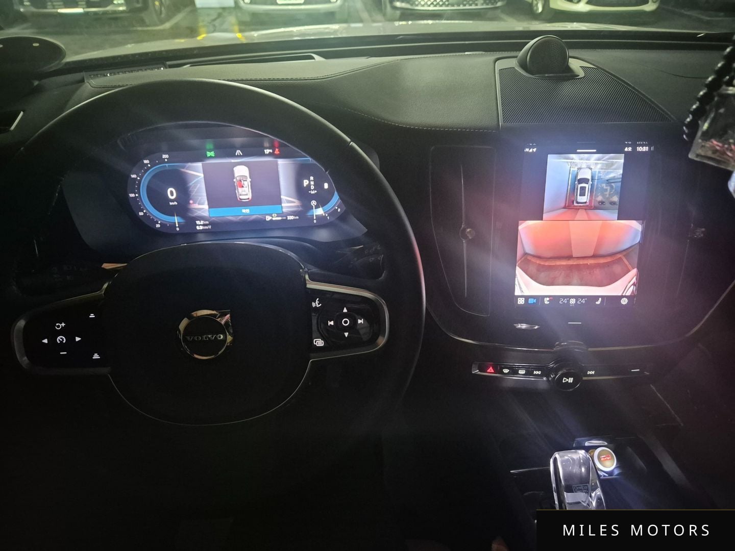 Volvo XC60 2024 — миниатюра 3