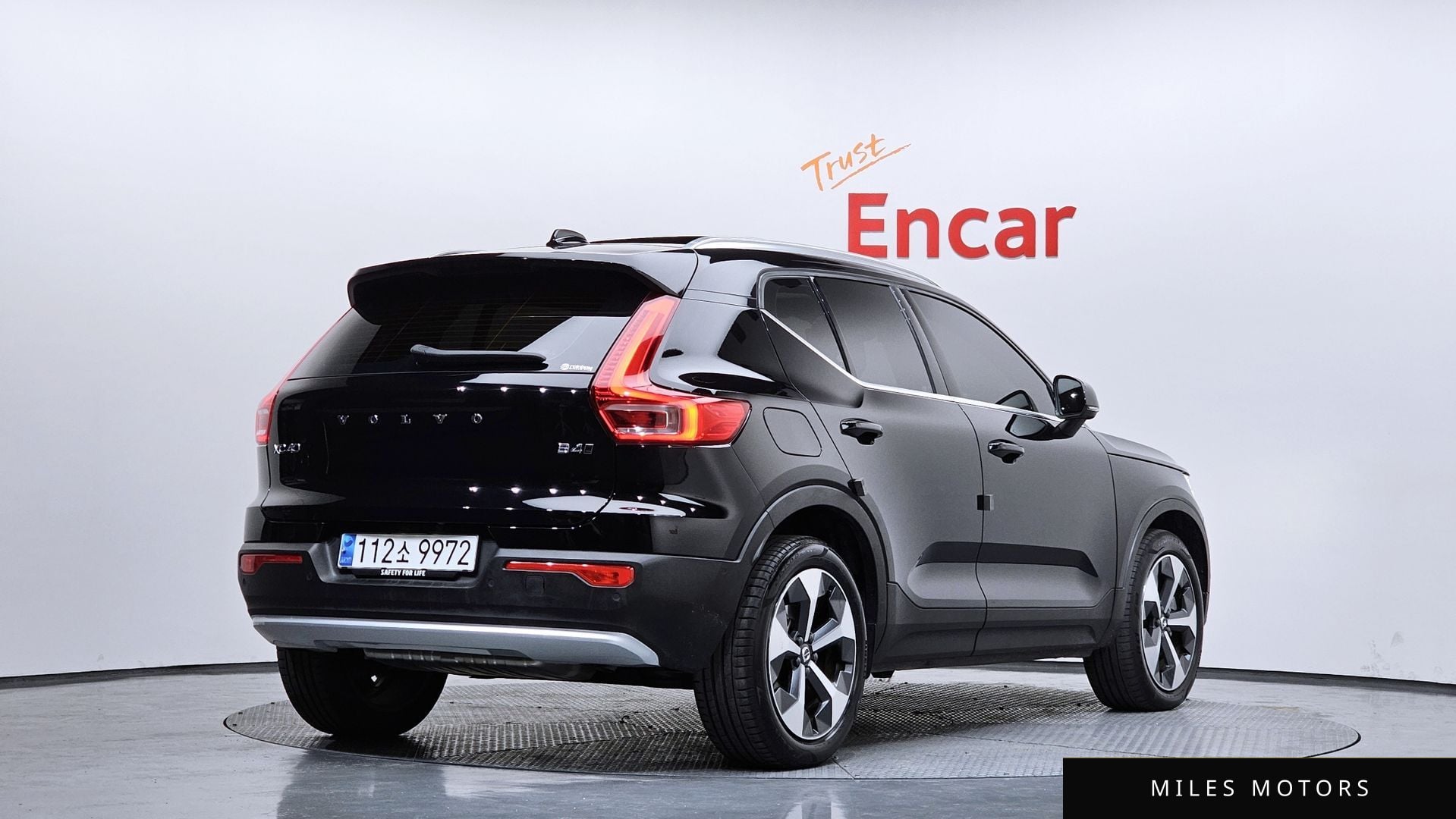 Volvo XC40 2023 — миниатюра 2