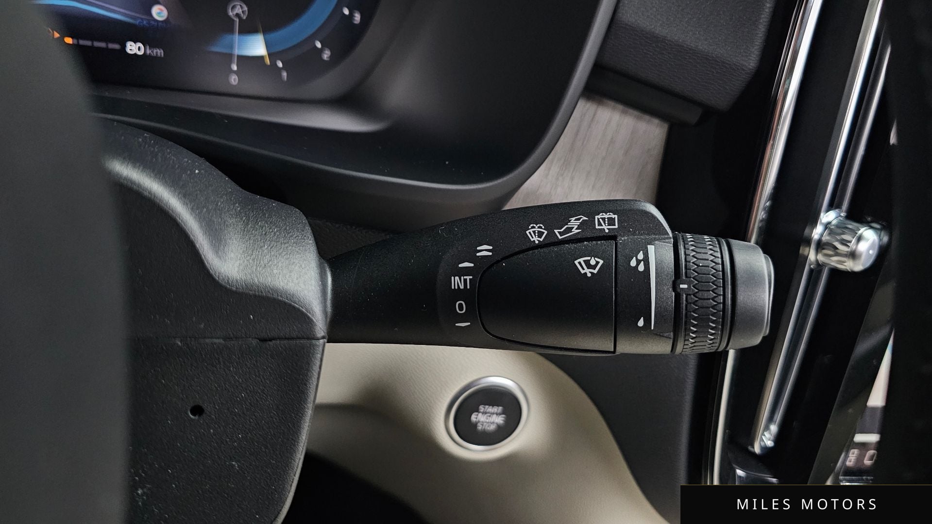 Volvo XC40 2023 — миниатюра 29