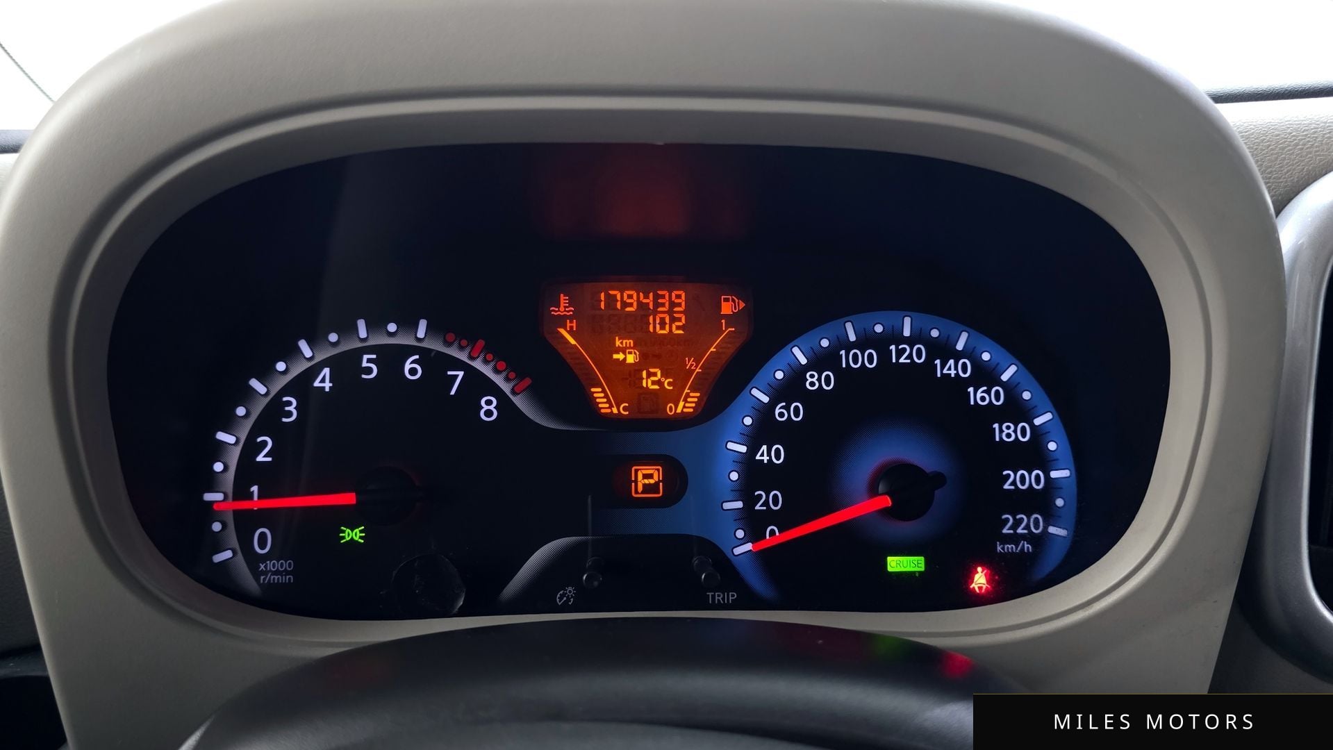 Nissan Cube 2012 — миниатюра 8
