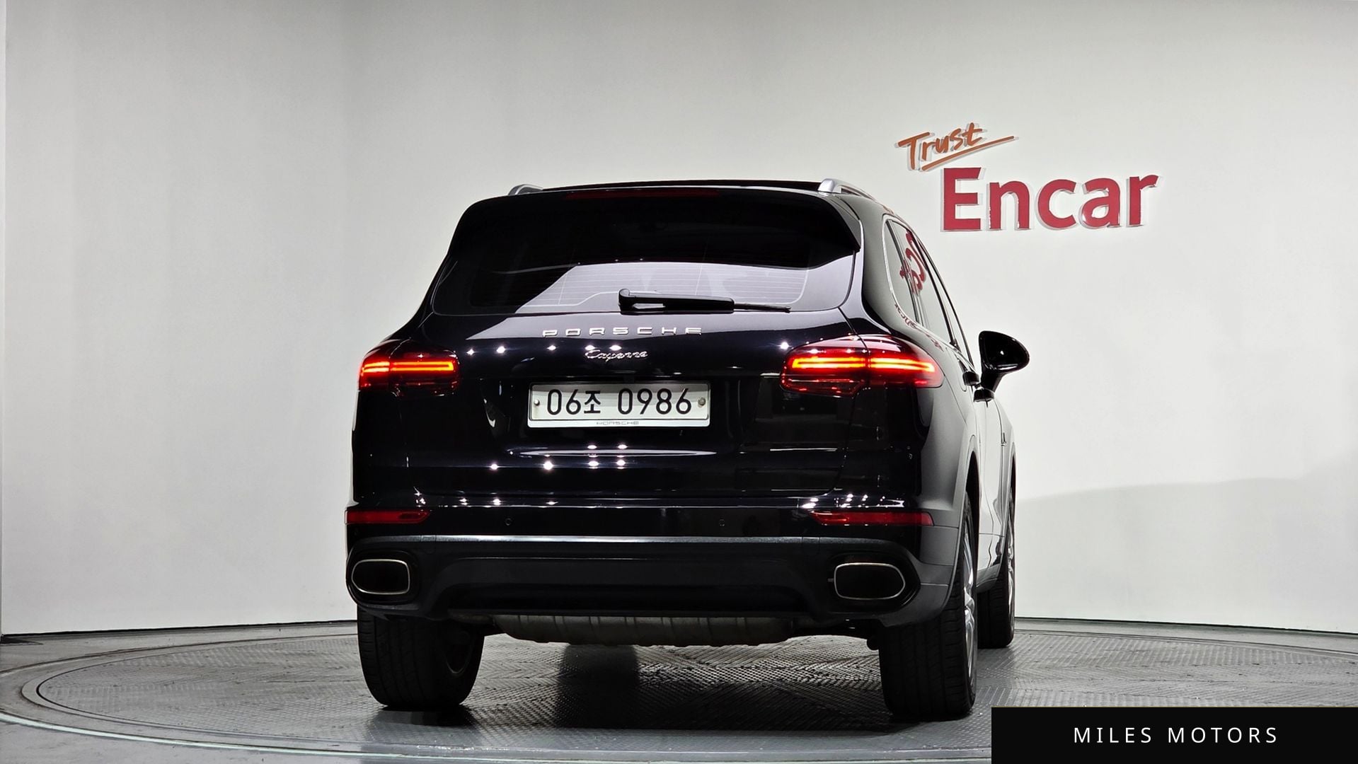 Porsche Cayenne 2016 — миниатюра 4