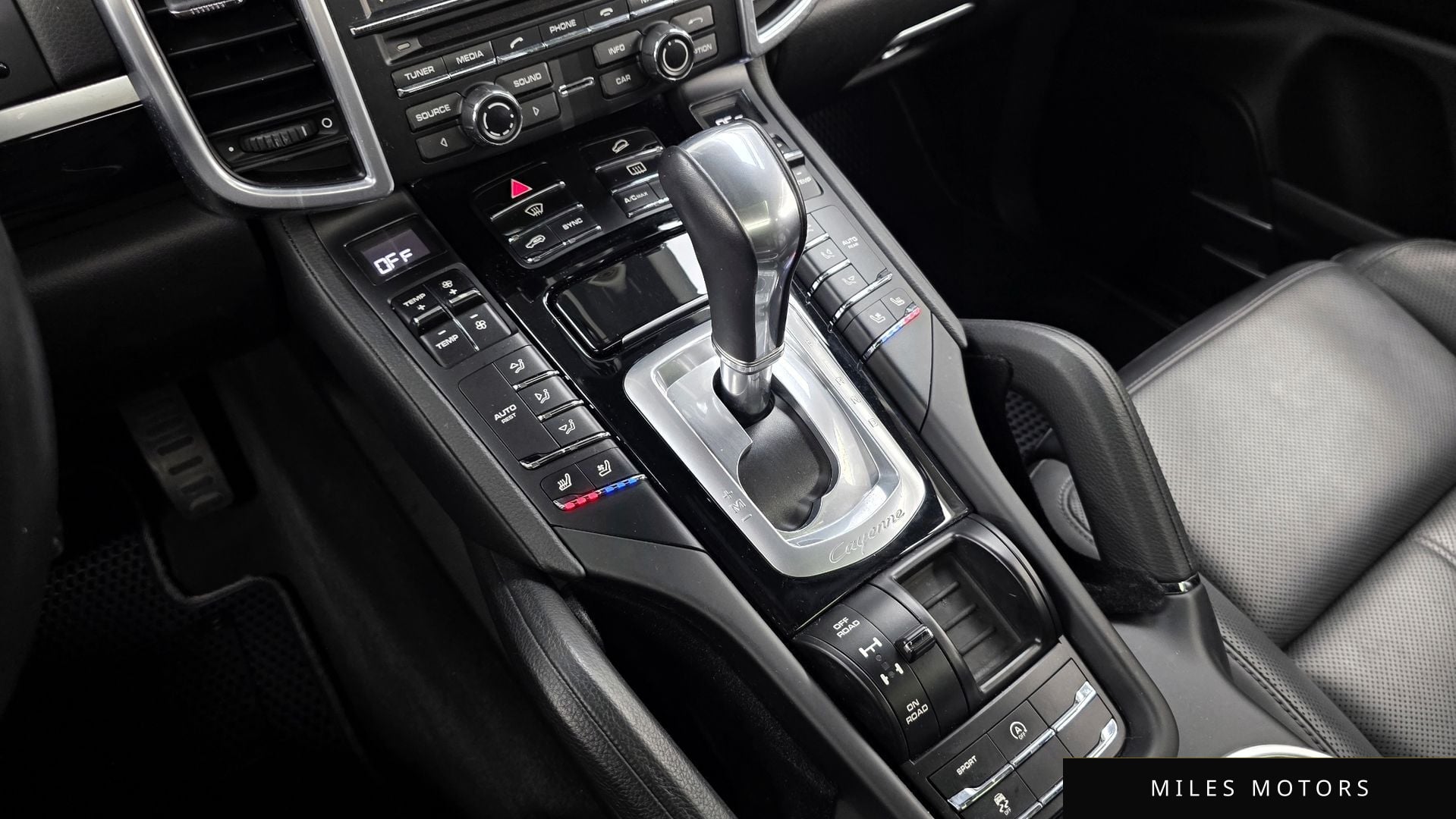 Porsche Cayenne 2016 — миниатюра 9