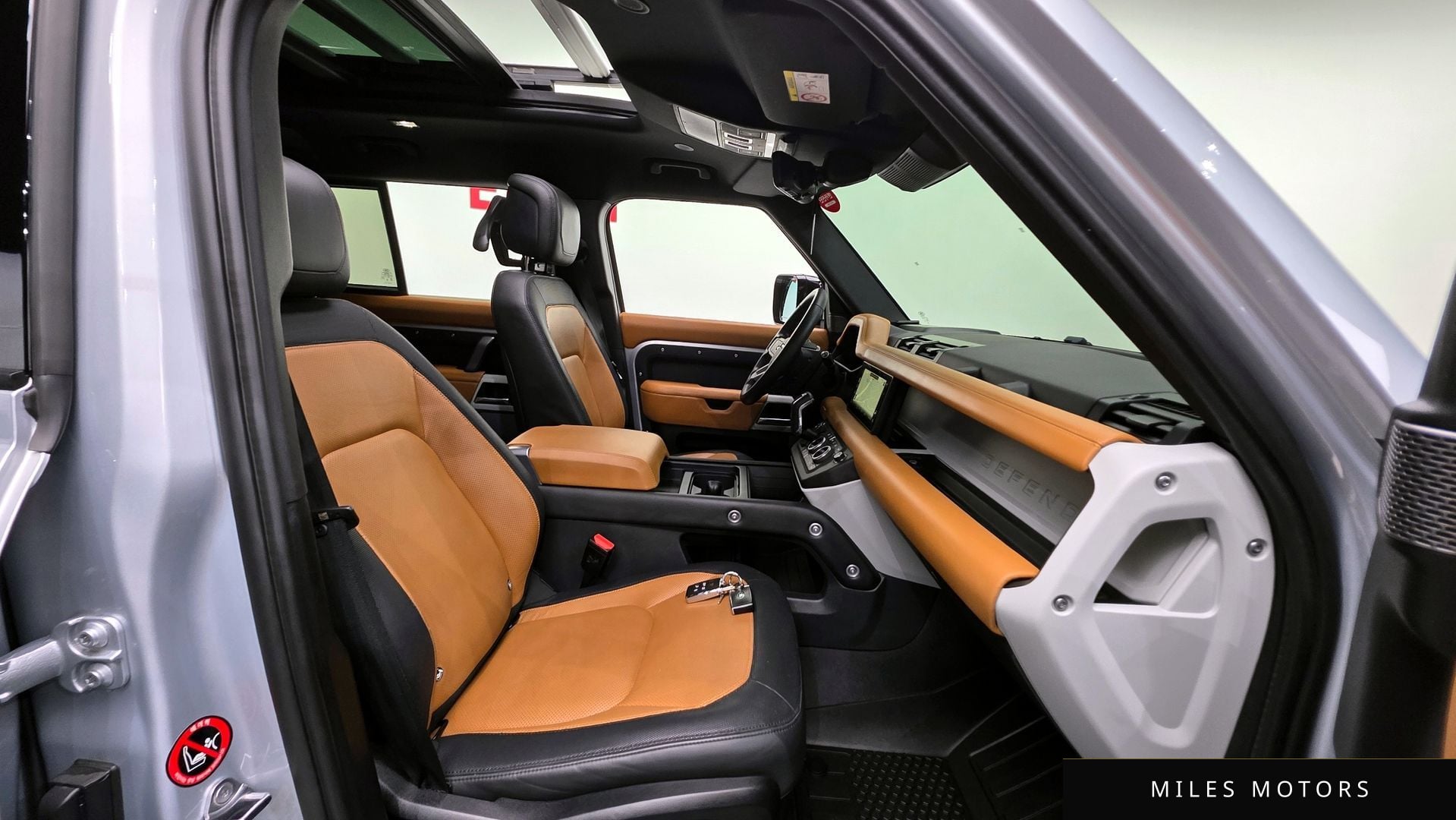 Land Rover 디펜더 (L663) 2024 — миниатюра 13