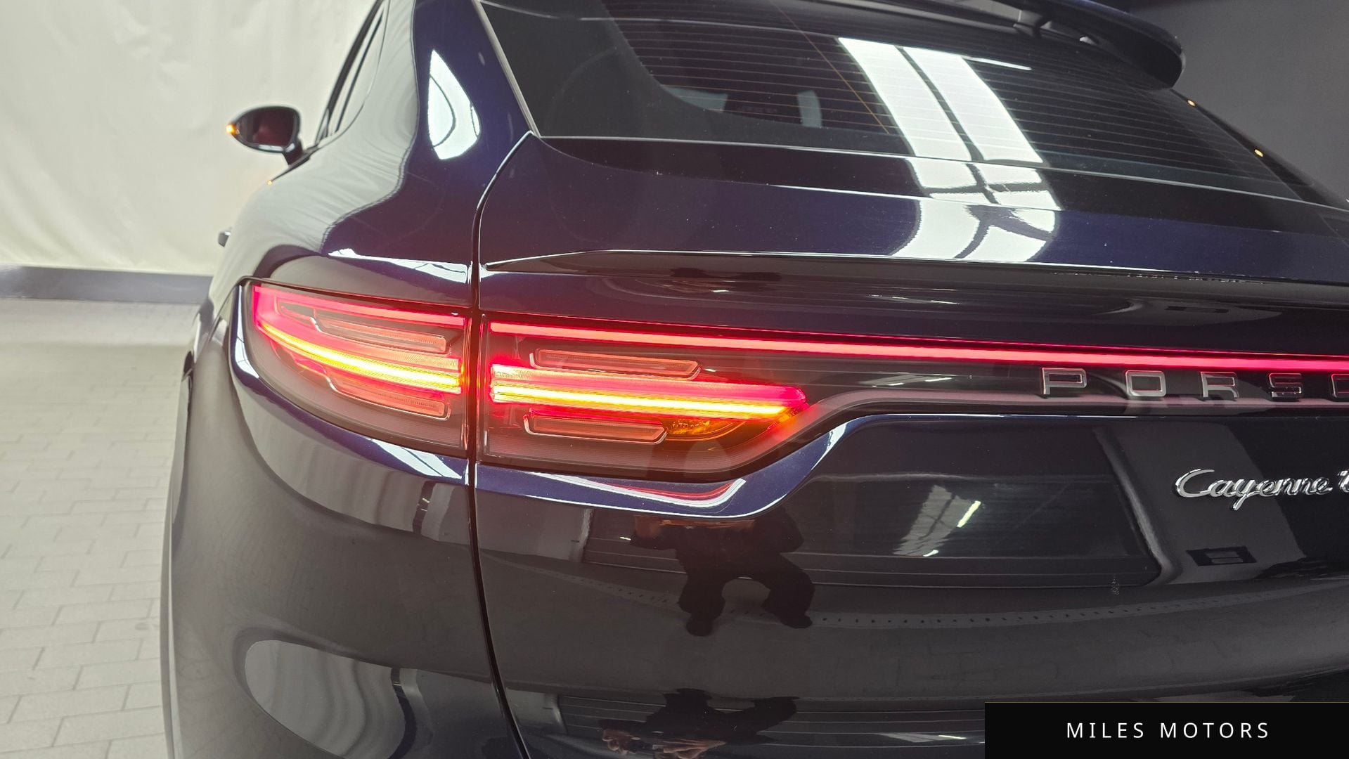 Porsche Cayenne 2021 — миниатюра 9
