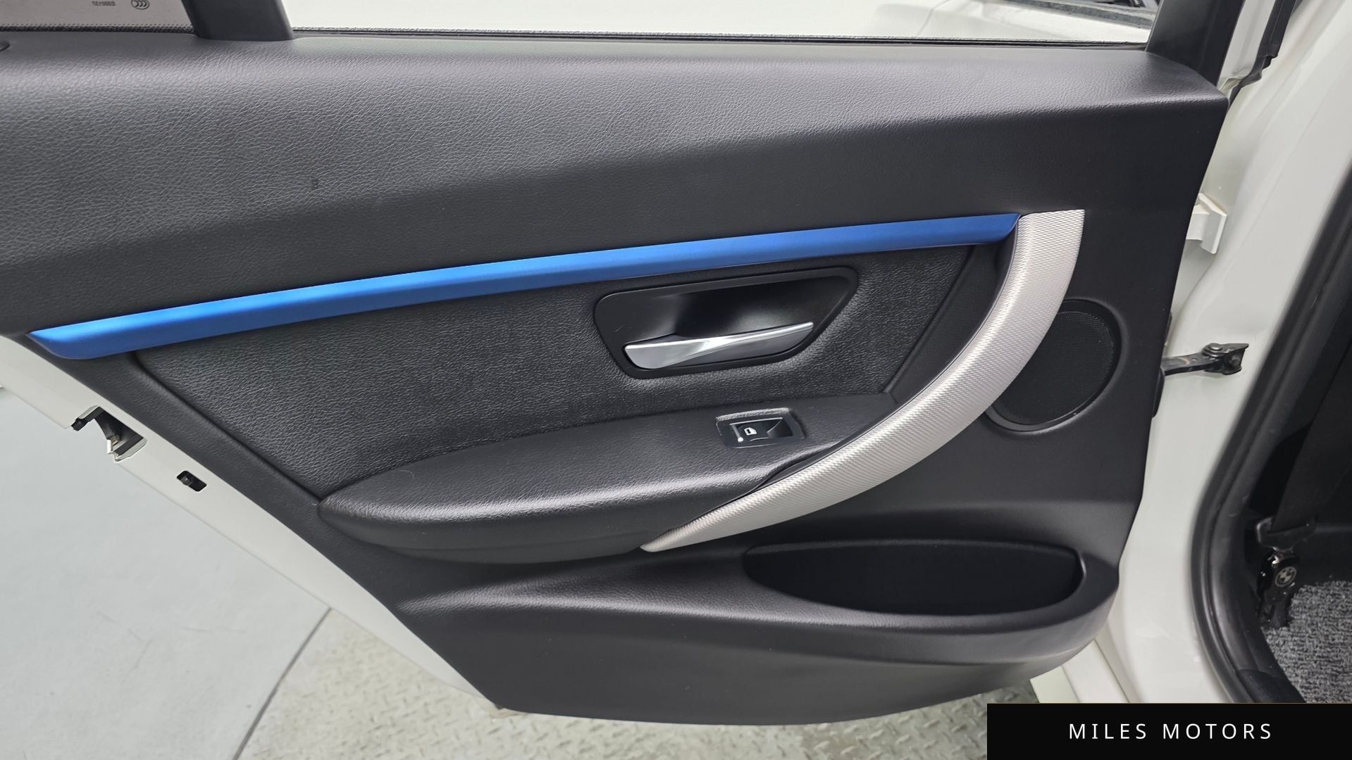 BMW 3 Series (F30) 2018 — миниатюра 14