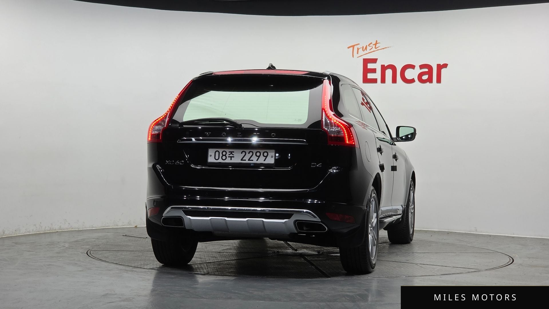 Volvo XC60 2017 — миниатюра 4