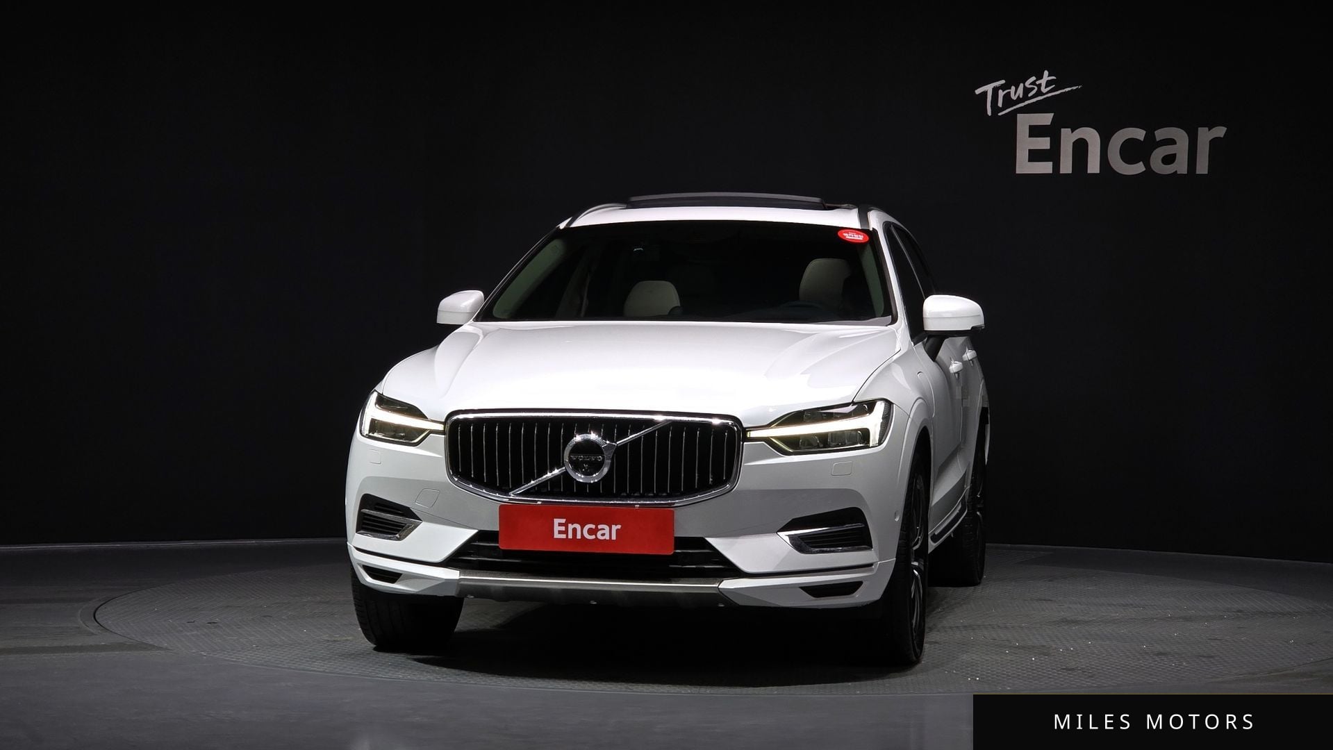 Volvo XC60 2021 — миниатюра 3