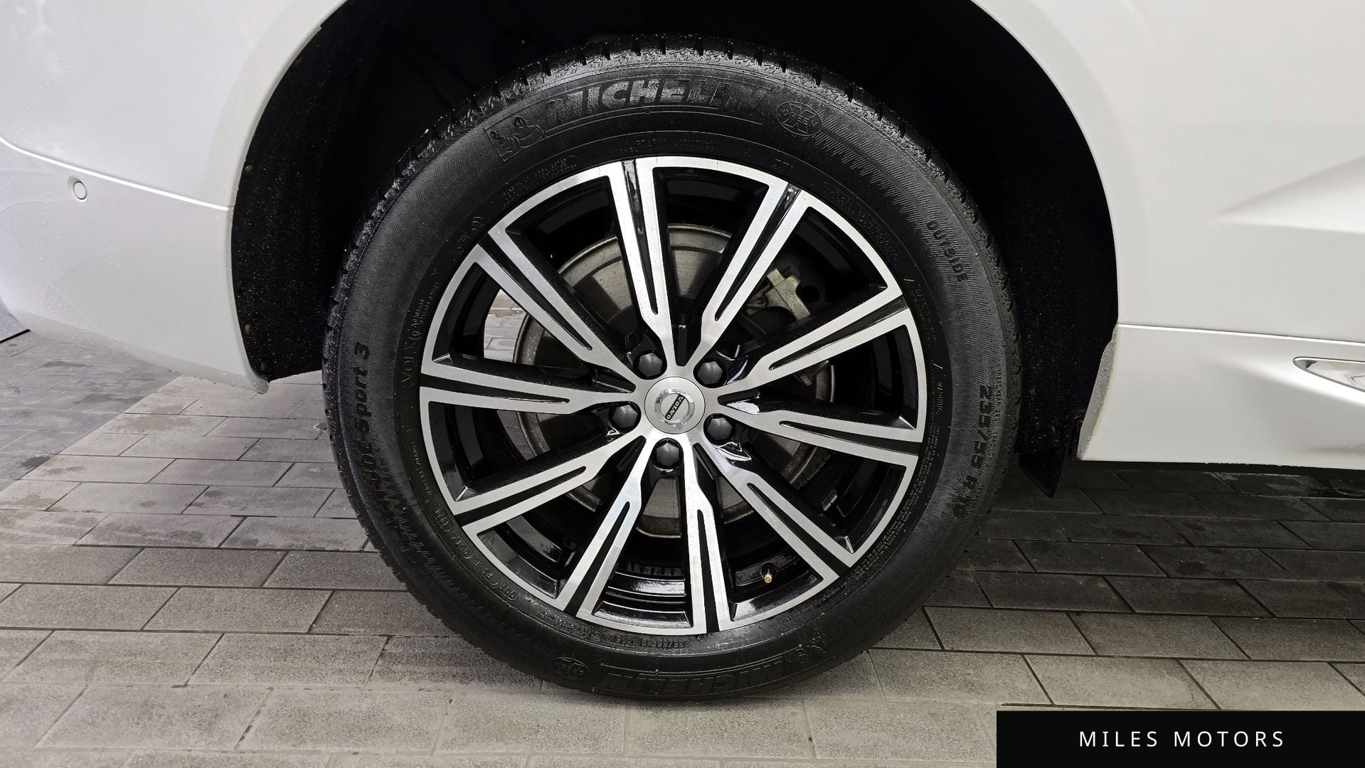 Volvo XC60 2021 — миниатюра 5