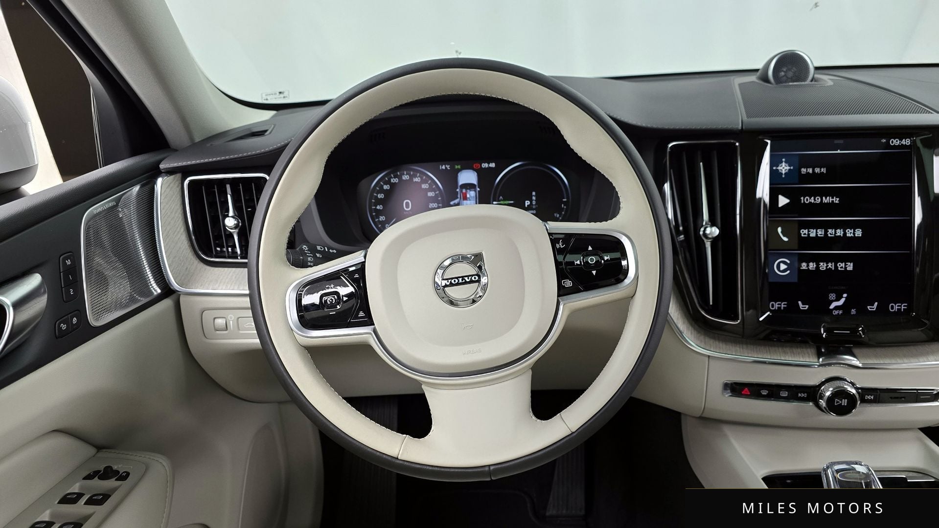 Volvo XC60 2021 — миниатюра 19