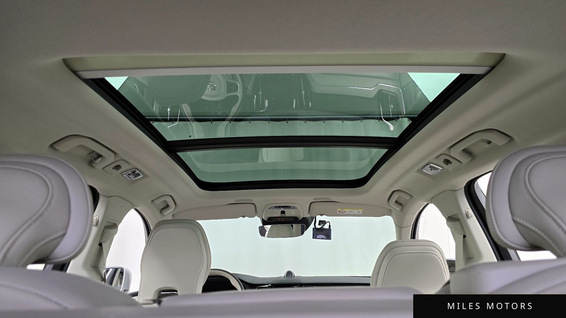 Volvo XC60 2021 — миниатюра 24
