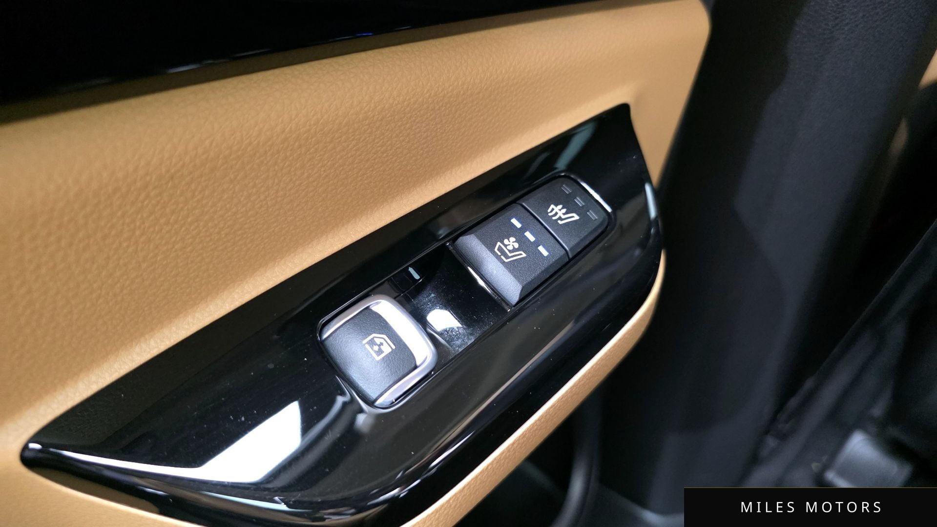 Kia 카니발 2022 — миниатюра 23
