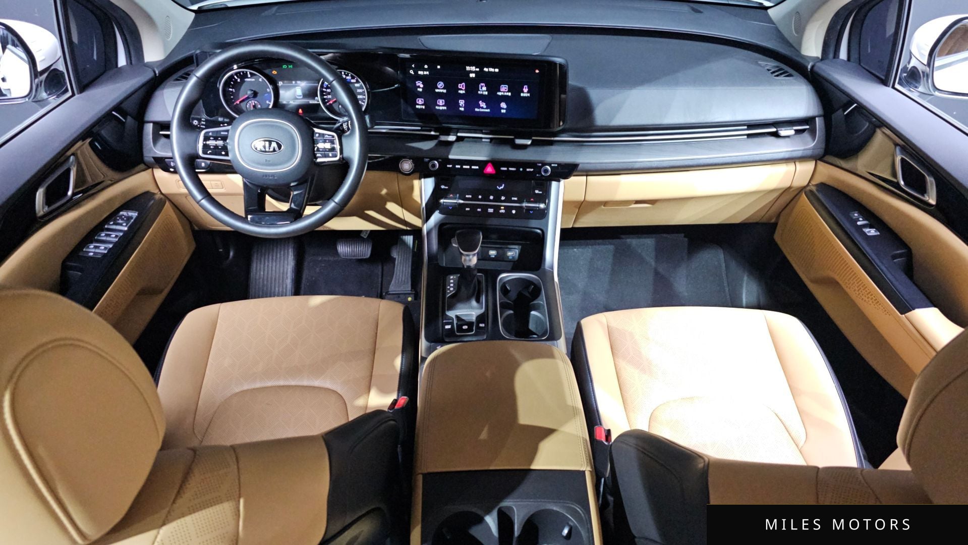 Kia Carnival 2021 — миниатюра 10